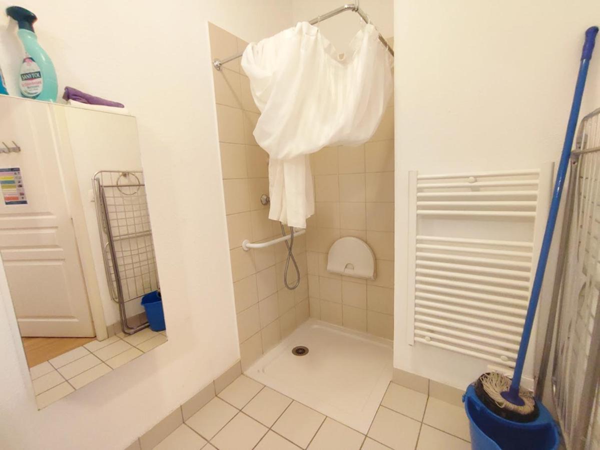 Pat 83, T2, Centre Luchon, Wifi, Casier A Skis, 4 Personnes * Bagnères-de-Luchon